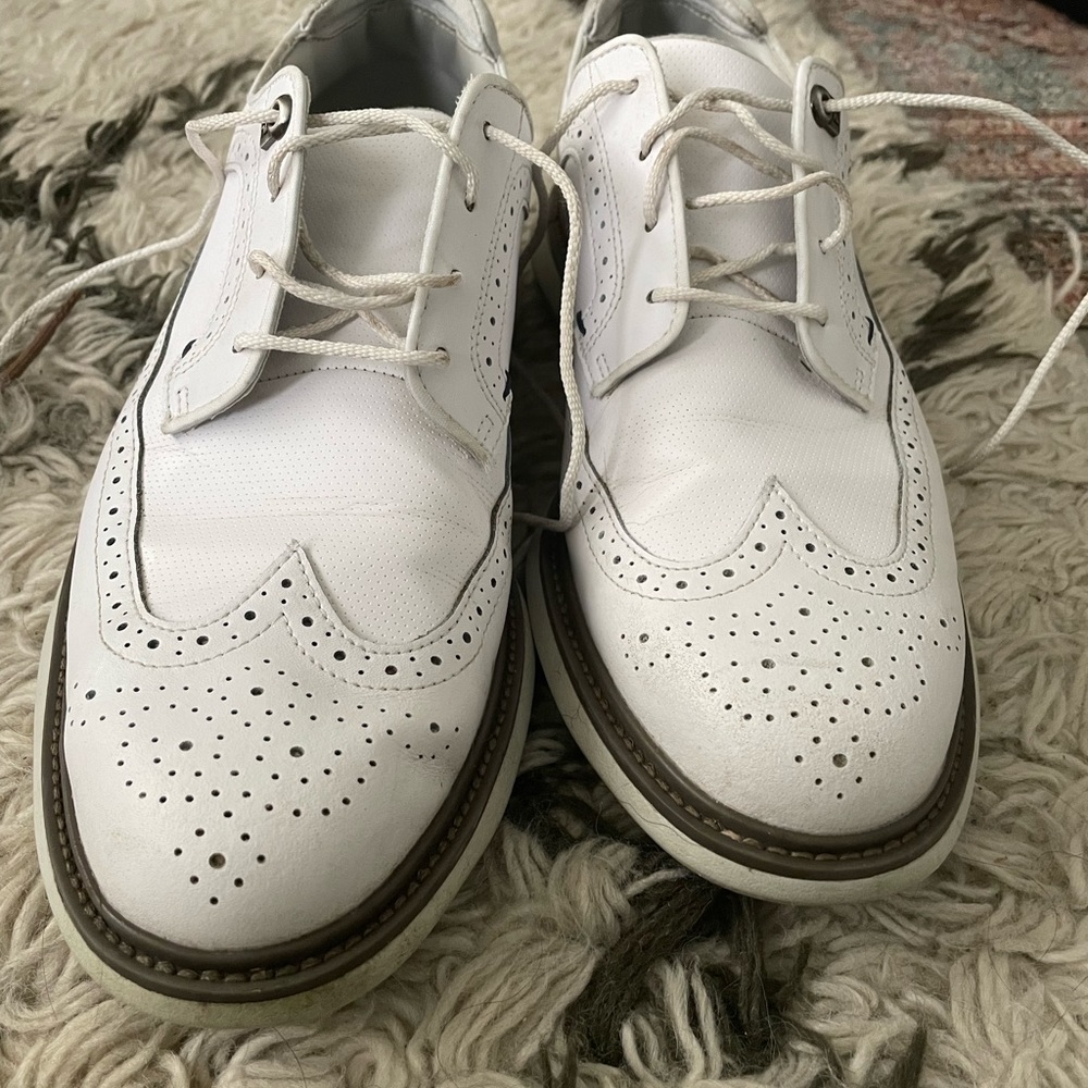 Footjoy premier men’s golf shoe